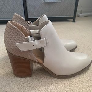 Dr. Scholl’s Lola Shooties